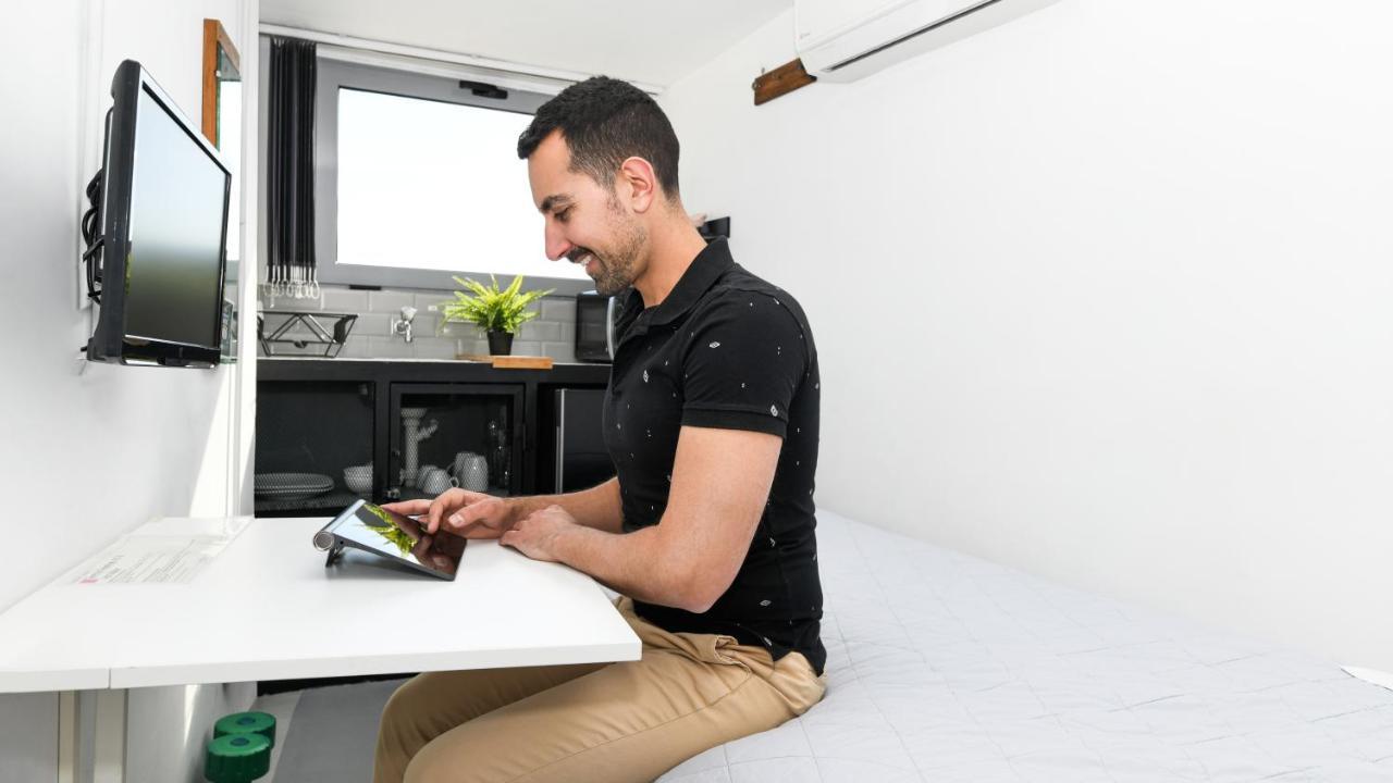 Monastiraki Citycenter Sleepbox- Unspoiled Athens Apartments エクステリア 写真